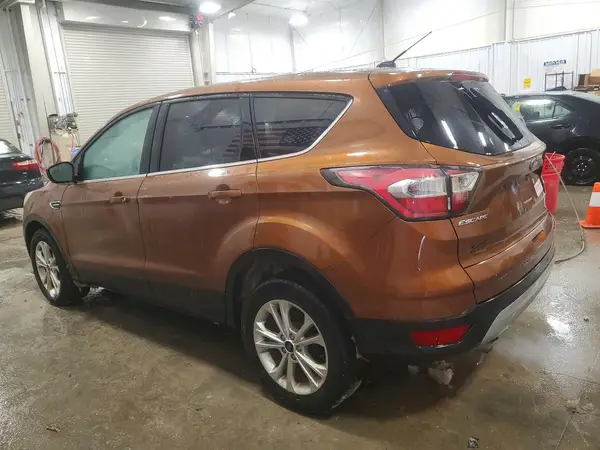 1FMCU9G9XHUA83379 2017 FORD ESCAPE - Image 2