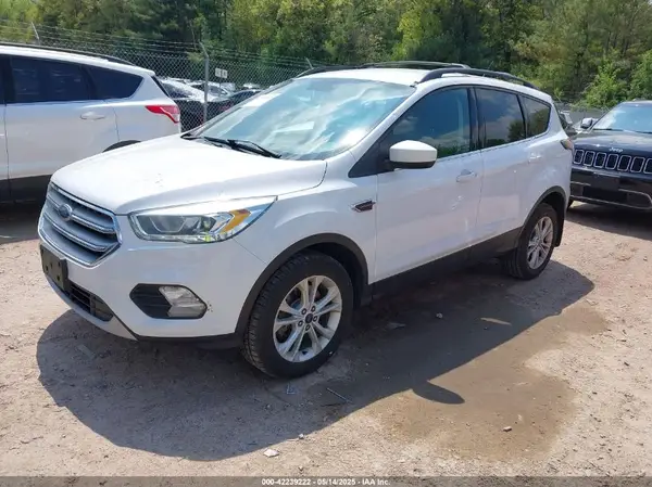 1FMCU9G9XHUB12931 2017 FORD ESCAPE - Image 2