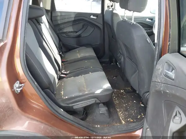 1FMCU9G9XHUB16428 2017 FORD ESCAPE - Image 8