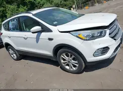 1FMCU9G9XHUB55911 2017 FORD ESCAPE