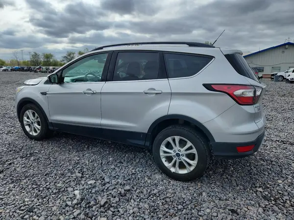 1FMCU9G9XHUB90660 2017 FORD ESCAPE - Image 2