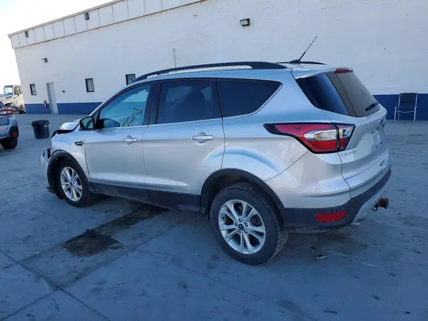 1FMCU9G9XHUC01608 2017 FORD ESCAPE - Image 2