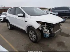 1FMCU9G9XHUC28906 2017 FORD ESCAPE