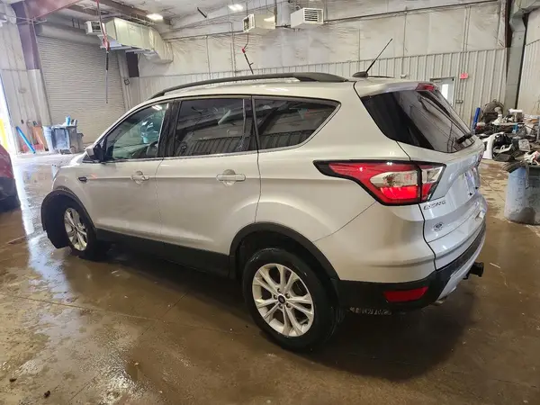 1FMCU9G9XHUC45043 2017 FORD ESCAPE - Image 2
