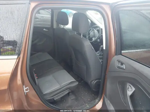 1FMCU9G9XHUC52185 2017 FORD ESCAPE - Image 8