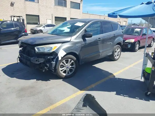 1FMCU9G9XHUC80763 2017 FORD ESCAPE - Image 2