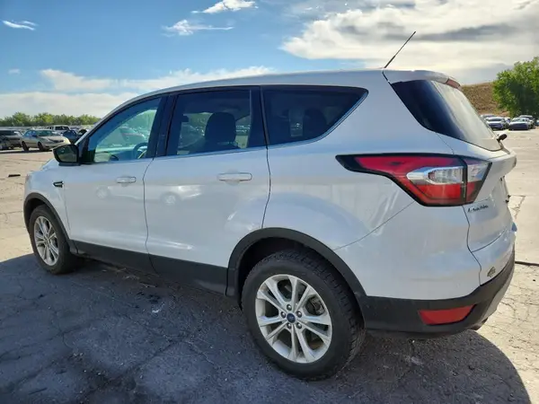 1FMCU9G9XHUC89138 2017 FORD ESCAPE - Image 2