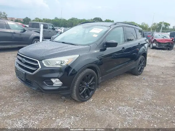 1FMCU9G9XHUD22414 2017 FORD ESCAPE - Image 2
