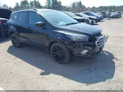 1FMCU9G9XHUD33655 2017 FORD ESCAPE