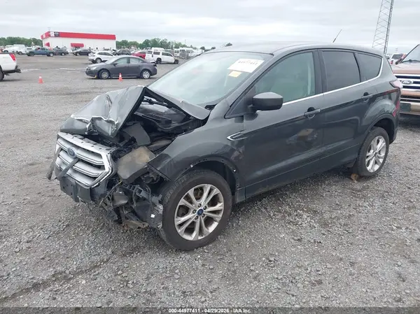 1FMCU9G9XHUD45675 2017 FORD ESCAPE - Image 2
