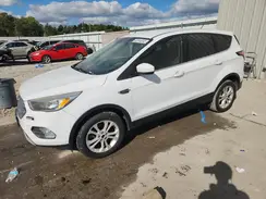 1FMCU9G9XHUD67885 2017 FORD ESCAPE