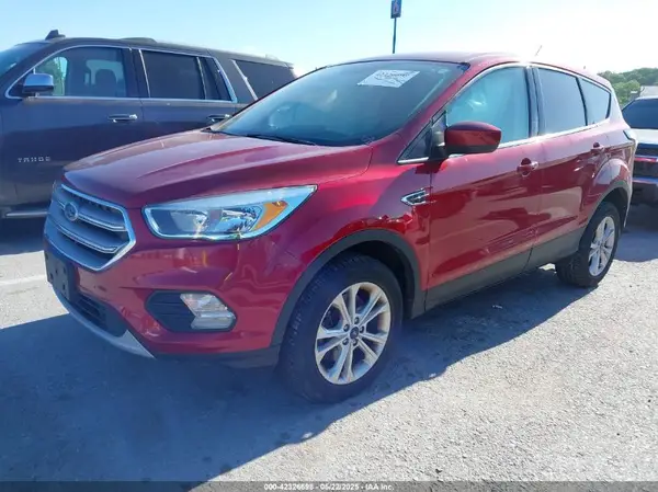 1FMCU9G9XHUE08239 2017 FORD ESCAPE - Image 2