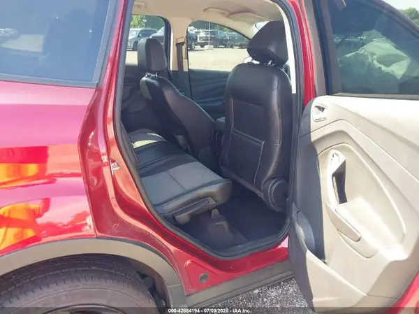 1FMCU9G9XHUE12095 2017 FORD ESCAPE - Image 8