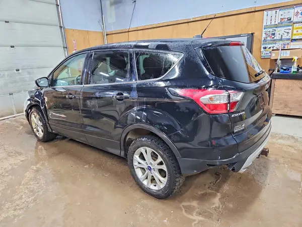 1FMCU9G9XHUE31388 2017 FORD ESCAPE - Image 2