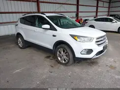1FMCU9G9XHUE37918 2017 FORD ESCAPE