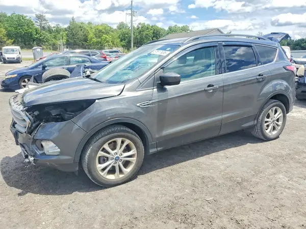 1FMCU9G9XHUE83488 2017 FORD ESCAPE - Image 1