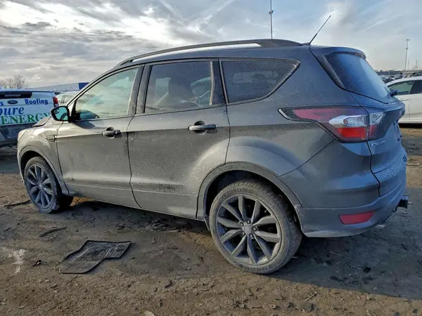 1FMCU9G9XHUF10298 2017 FORD ESCAPE - Image 2