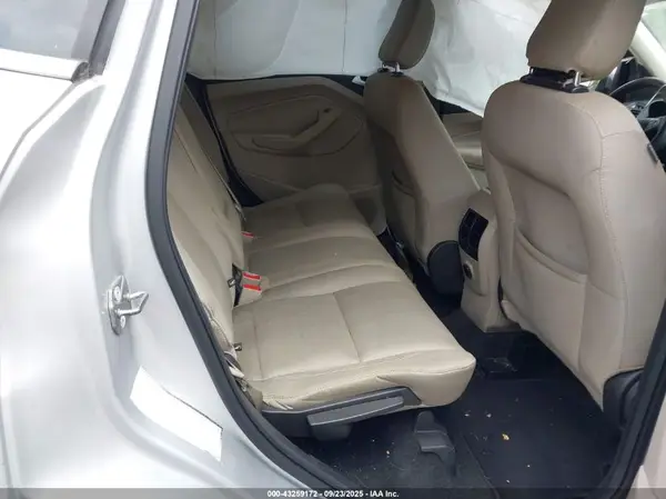 1FMCU9G9XJUB48589 2018 FORD ESCAPE - Image 8