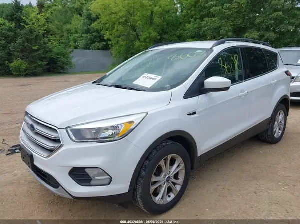 1FMCU9G9XJUC13635 2018 FORD ESCAPE - Image 2