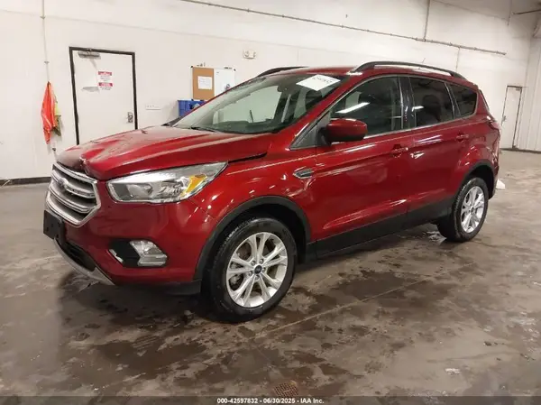 1FMCU9G9XJUC38440 2018 FORD ESCAPE - Image 2