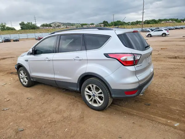 1FMCU9G9XJUC50149 2018 FORD ESCAPE - Image 2
