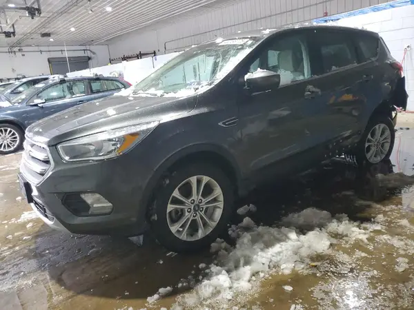 1FMCU9G9XKUA36795 2019 FORD ESCAPE - Image 1