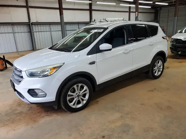 1FMCU9GD0HUA73982 2017 FORD ESCAPE - Image 1