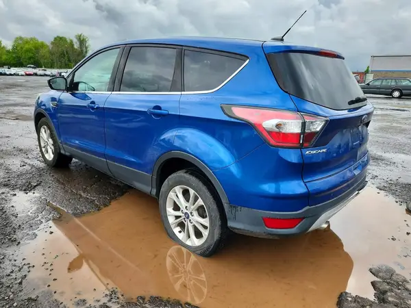 1FMCU9GD0HUA74730 2017 FORD ESCAPE - Image 2
