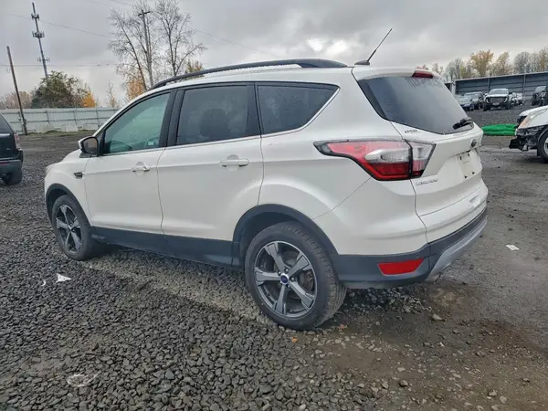 1FMCU9GD0HUB16281 2017 FORD ESCAPE - Image 2