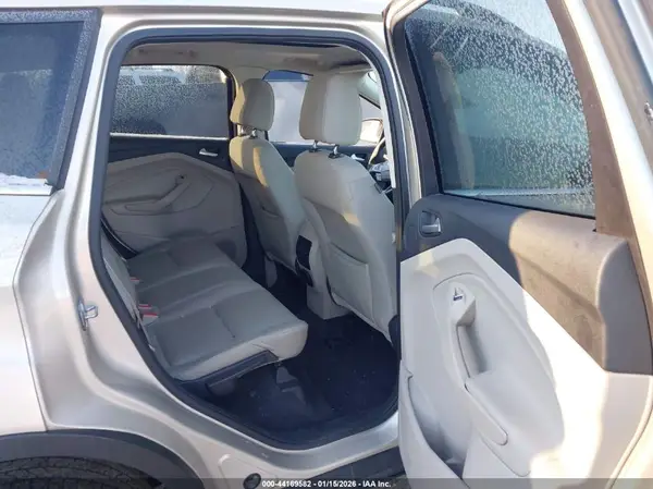 1FMCU9GD0HUB22498 2017 FORD ESCAPE - Image 8