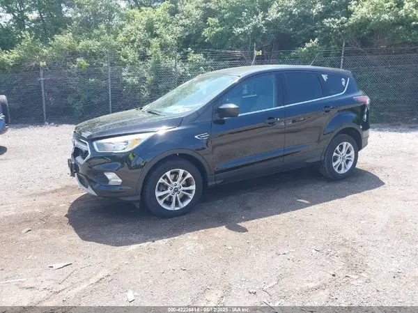 1FMCU9GD0HUB34442 2017 FORD ESCAPE - Image 2