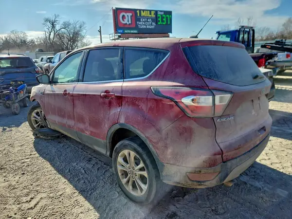 1FMCU9GD0HUB52567 2017 FORD ESCAPE - Image 2