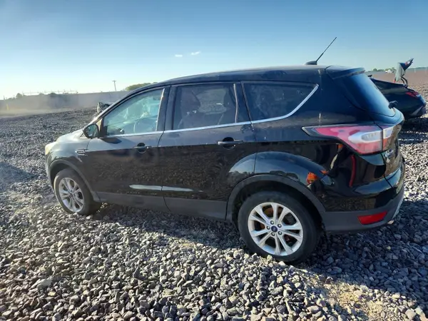 1FMCU9GD0HUB52830 2017 FORD ESCAPE - Image 2