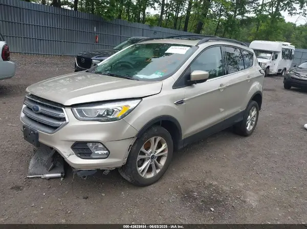 1FMCU9GD0HUB64542 2017 FORD ESCAPE - Image 2