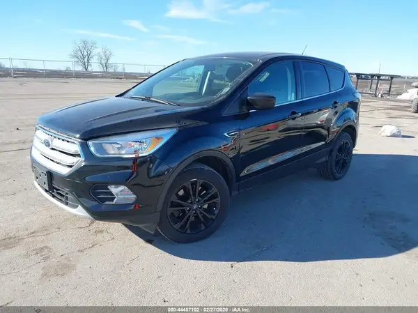 1FMCU9GD0HUB90817 2017 FORD ESCAPE - Image 2