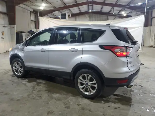1FMCU9GD0HUC04280 2017 FORD ESCAPE - Image 2
