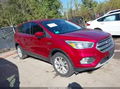 1FMCU9GD0HUC10757 2017 FORD ESCAPE
