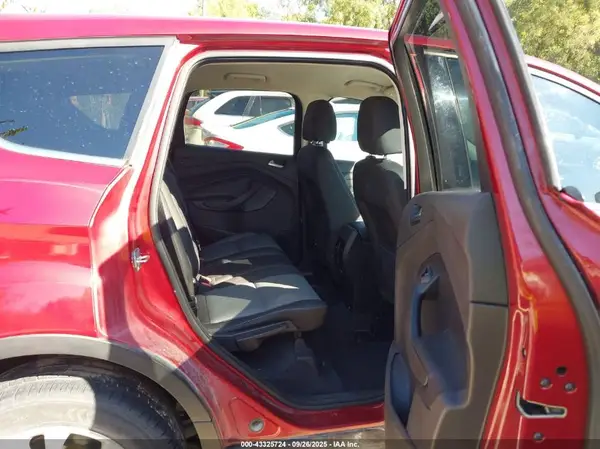 1FMCU9GD0HUC10757 2017 FORD ESCAPE - Image 8