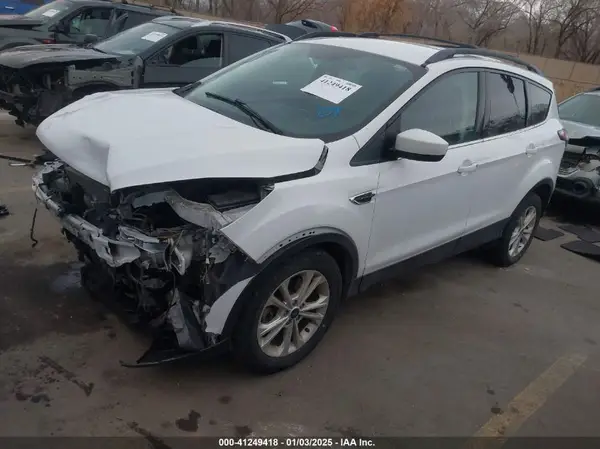 1FMCU9GD0HUC12038 2017 FORD ESCAPE - Image 2