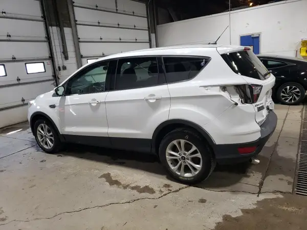 1FMCU9GD0HUC20401 2017 FORD ESCAPE - Image 2