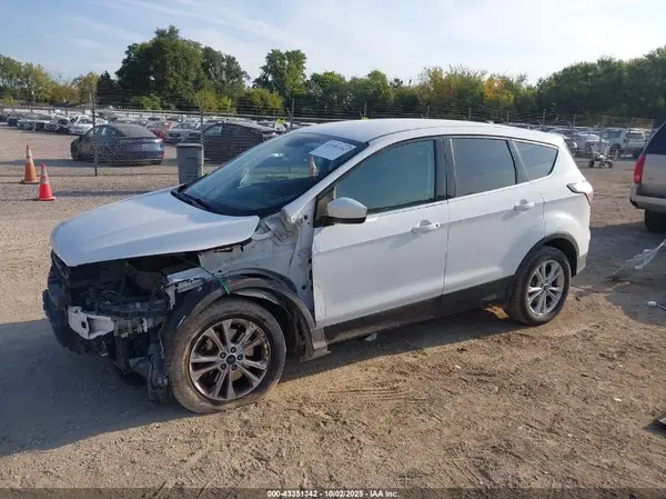 1FMCU9GD0HUC20849 2017 FORD ESCAPE - Image 2