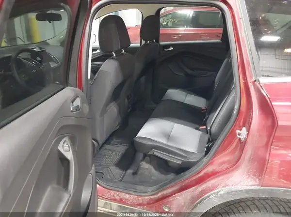 1FMCU9GD0HUC34718 2017 FORD ESCAPE - Image 8