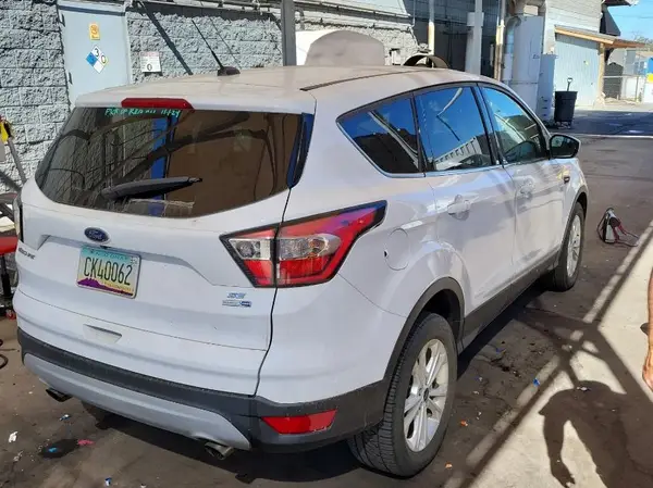 1FMCU9GD0HUC68528 2017 FORD ESCAPE - Image 2