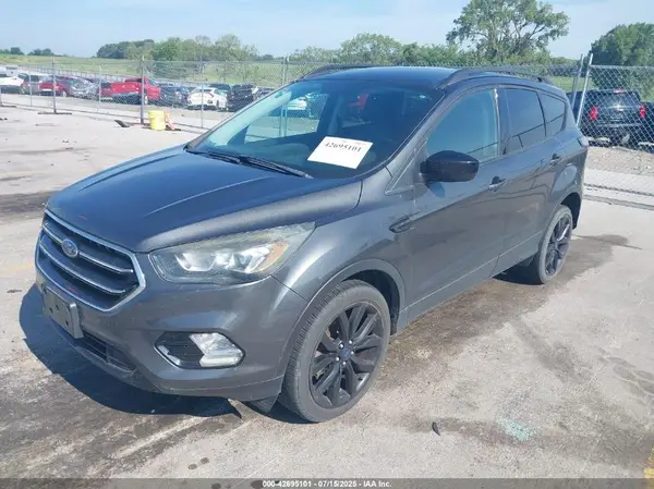 1FMCU9GD0HUC78850 2017 FORD ESCAPE - Image 2