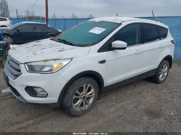 1FMCU9GD0HUC80985 2017 FORD ESCAPE - Image 2