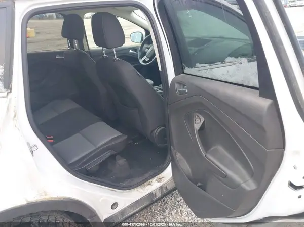 1FMCU9GD0HUC80985 2017 FORD ESCAPE - Image 8