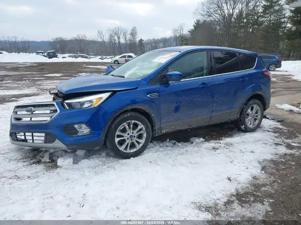 1FMCU9GD0HUC85555 2017 FORD ESCAPE - Image 2