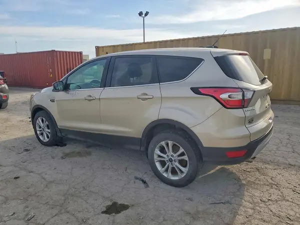 1FMCU9GD0HUD18604 2017 FORD ESCAPE - Image 2