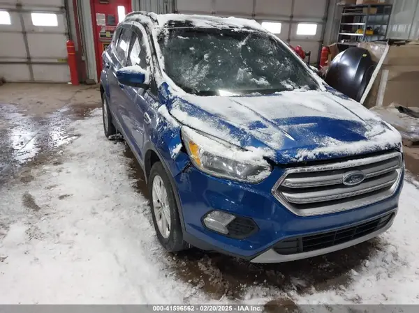 1FMCU9GD0HUD61453 2017 FORD ESCAPE - Image 1