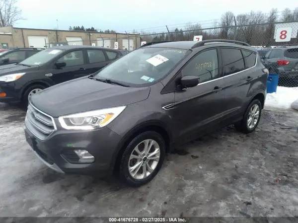 1FMCU9GD0HUD71321 2017 FORD ESCAPE - Image 2